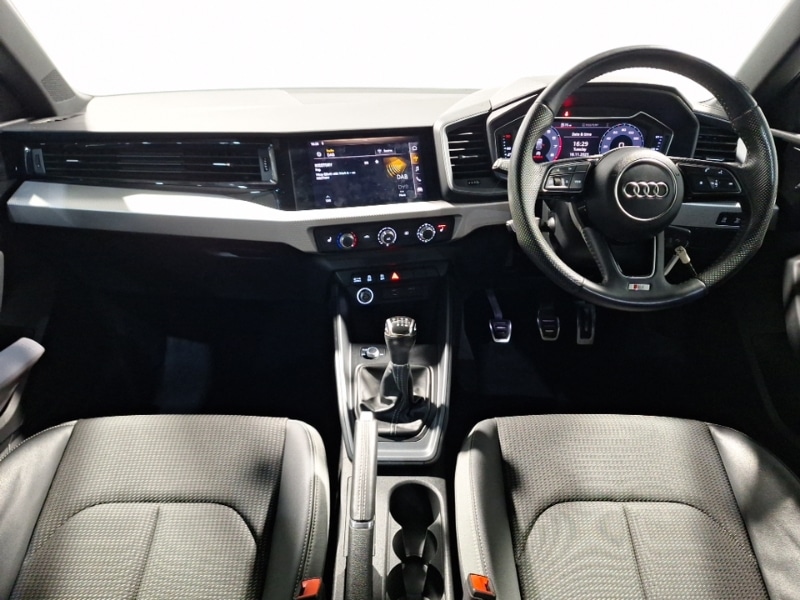 Used Audi A1 2019 for sale - 76683671: Photo 2