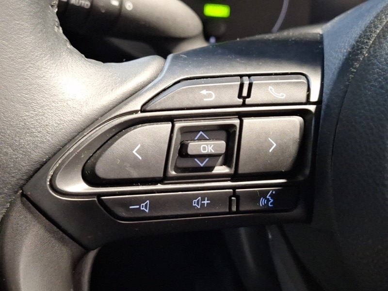 Used Toyota Yaris 2022 for sale - 76699876: Photo 16