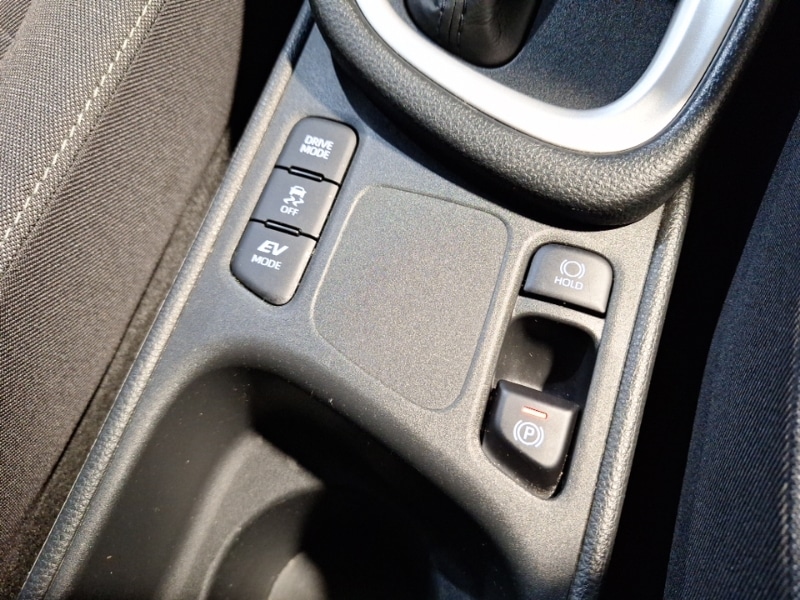 Used Toyota Yaris 2022 for sale - 76699876: Photo 18