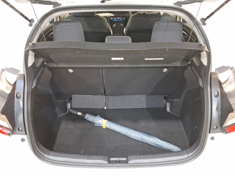 Used Toyota Yaris 2022 for sale - 76699876: Photo 8