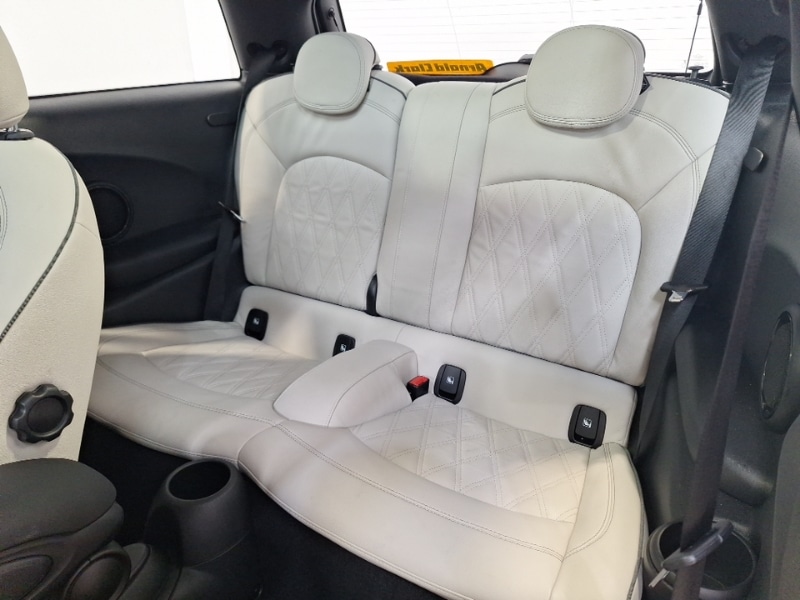 Used MINI Hatch 2023 for sale - 77907459: Photo 6