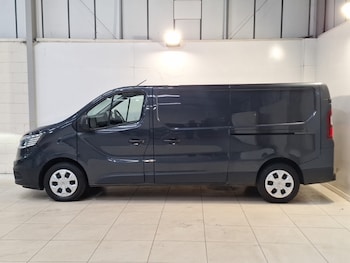 Used Renault Trafic 2023 for sale - 75640742: Photo