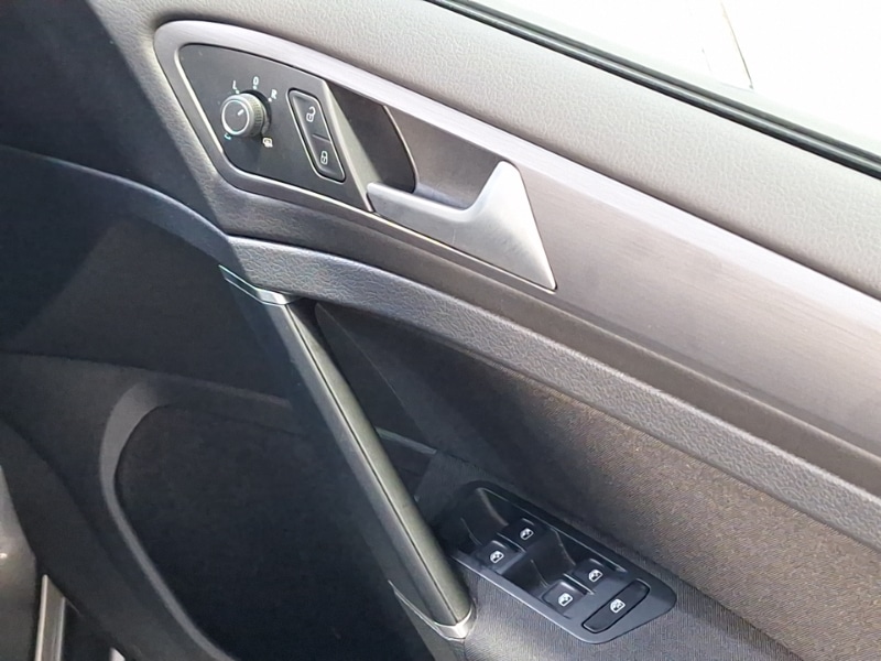Used Volkswagen Golf 2020 for sale - 77623550: Photo 14