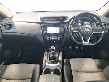 Used Nissan X-Trail 2018 for sale - 78928595: Photo