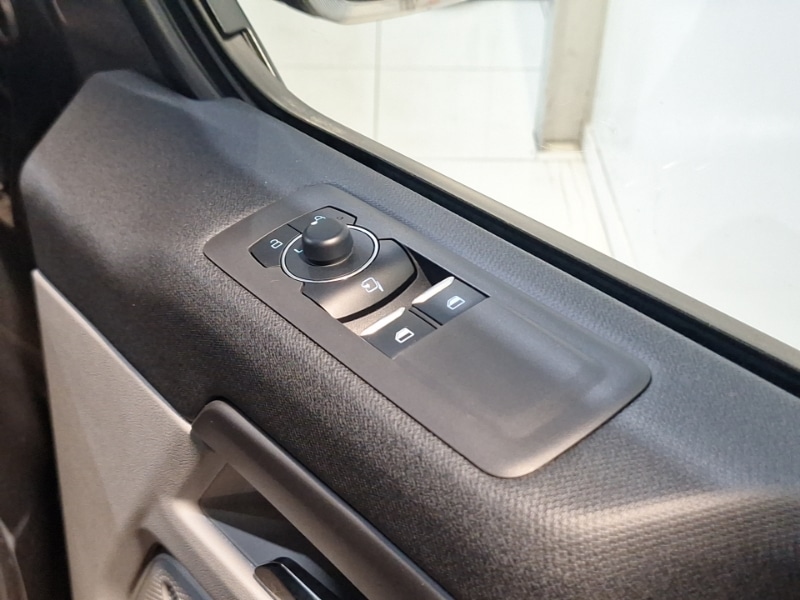 Used Ford Tourneo Custom 2025 for sale - 77380110: Photo 14