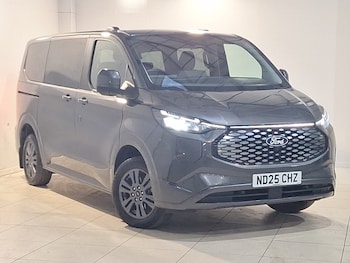 Ford Tourneo Custom feature image