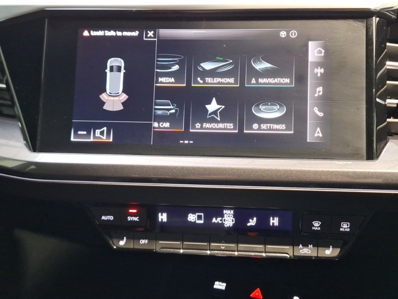 Used Audi Q4 e-tron 2021 for sale - 76465130: Photo 10