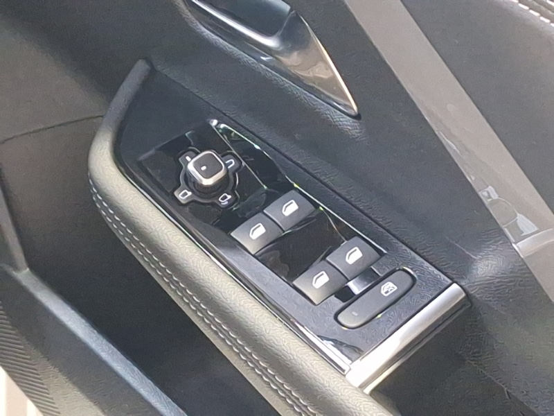 Used Vauxhall Astra 2025 for sale - 77514083: Photo 14