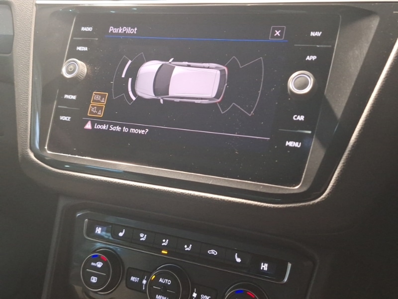 Used Volkswagen Tiguan 2018 for sale - 76629433: Photo 10