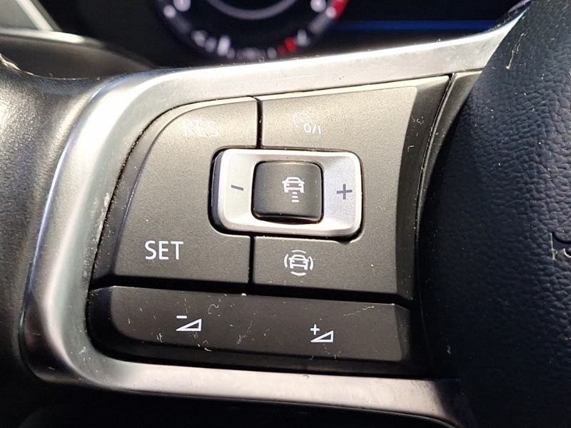 Used Volkswagen Tiguan 2018 for sale - 76629433: Photo 16