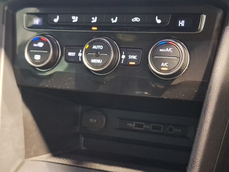 Used Volkswagen Tiguan 2018 for sale - 76629433: Photo 19