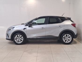 Used Renault Captur 2020 for sale - 79214285: Photo