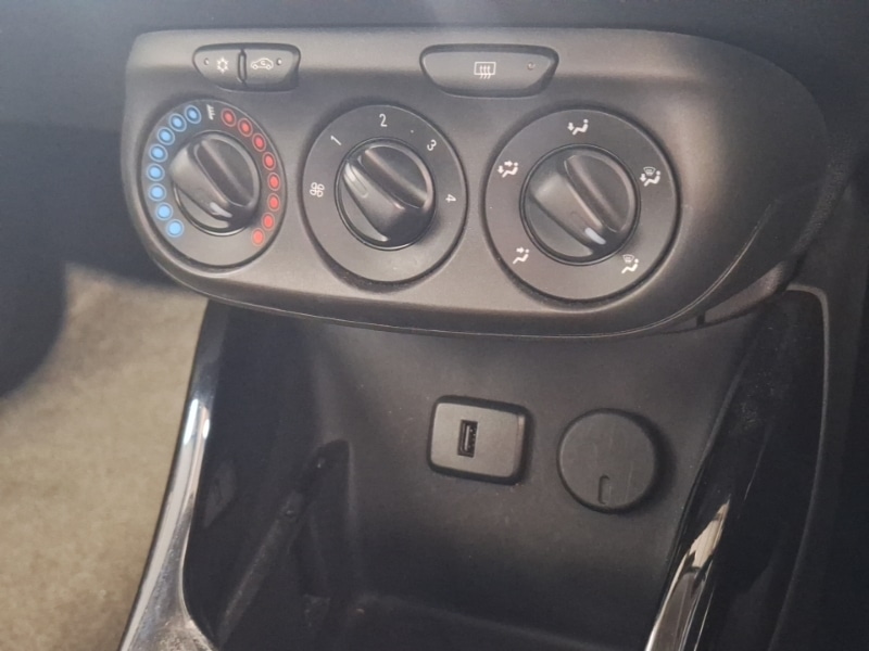 Used Vauxhall ADAM 2019 for sale - 77380125: Photo 18