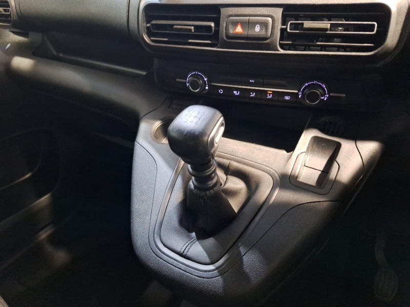 Used Vauxhall Combo Life 2023 for sale - 76947445: Photo 11