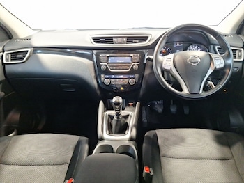 Used Nissan Qashqai 2016 for sale - 75882316: Photo