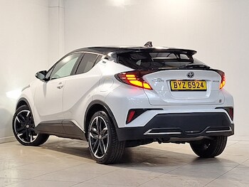Used Toyota C-HR 2022 for sale - 77495384: Photo