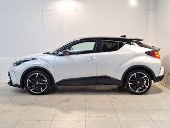 Used Toyota C-HR 2022 for sale - 77495384: Photo