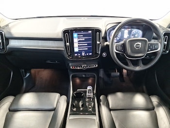 Used Volvo XC40 2020 for sale - 76052919: Photo