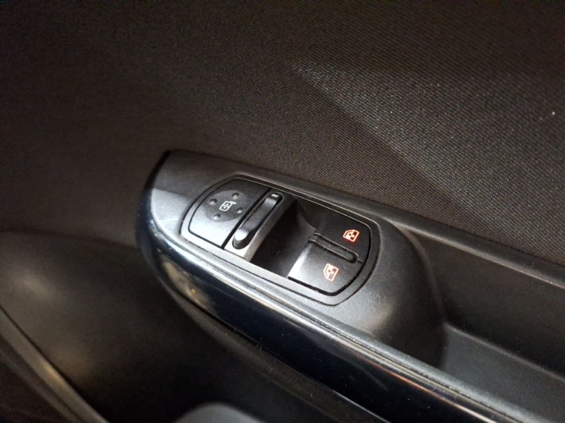 Used Vauxhall Corsa 2018 for sale - 77055203: Photo 14