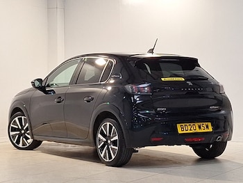 Used Peugeot 208 2020 for sale - 76369662: Photo