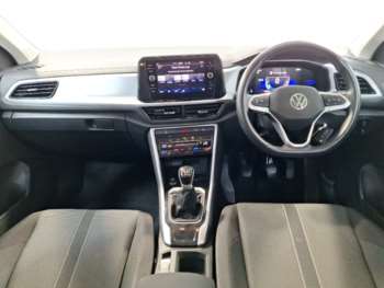 Used Volkswagen T-Roc 2024 for sale - 75204778: Photo