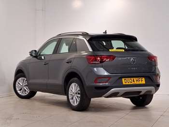 Used Volkswagen T-Roc 2024 for sale - 75204778: Photo