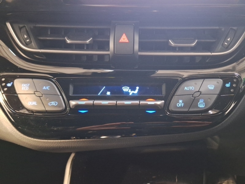 Used Toyota C-HR 2023 for sale - 77818383: Photo 18