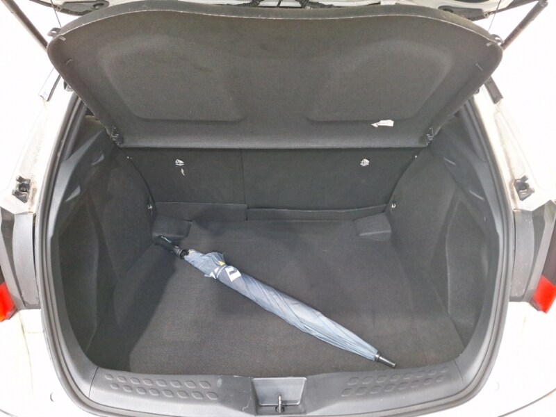 Used Toyota C-HR 2023 for sale - 77818383: Photo 8