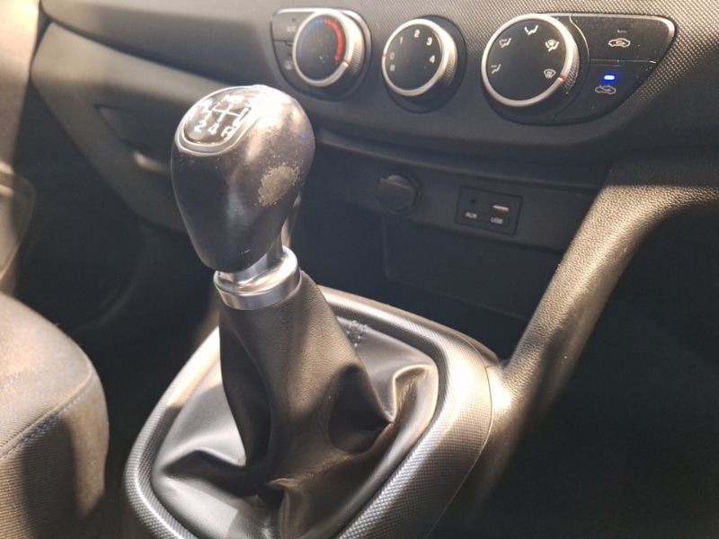 Used Hyundai i10 2019 for sale - 76915666: Photo 11