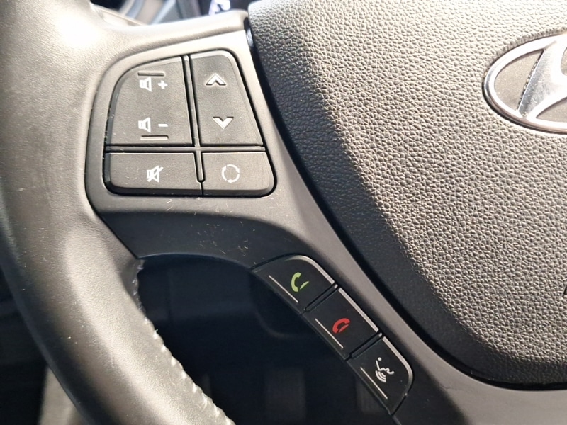 Used Hyundai i10 2019 for sale - 76915666: Photo 18