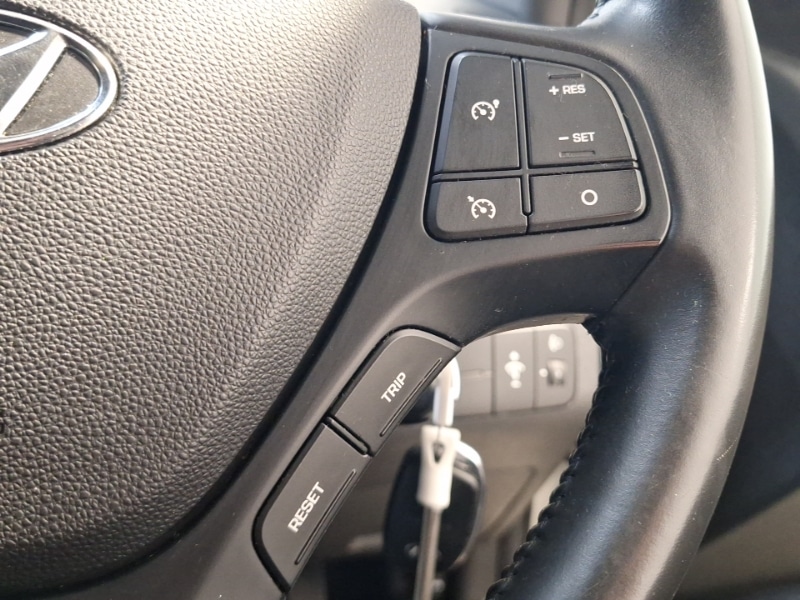 Used Hyundai i10 2019 for sale - 76915666: Photo 19