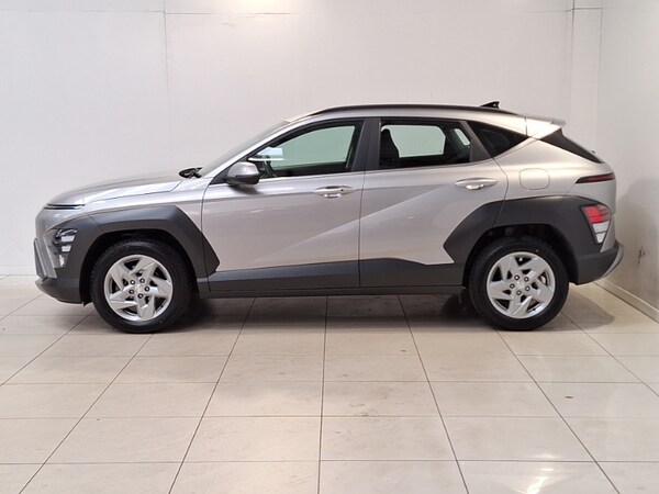 Used Hyundai KONA 2023 for sale - 75546912: Photo 4
