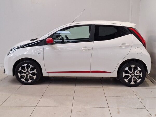 Used Toyota AYGO 2019 for sale - 76213682: Photo 4