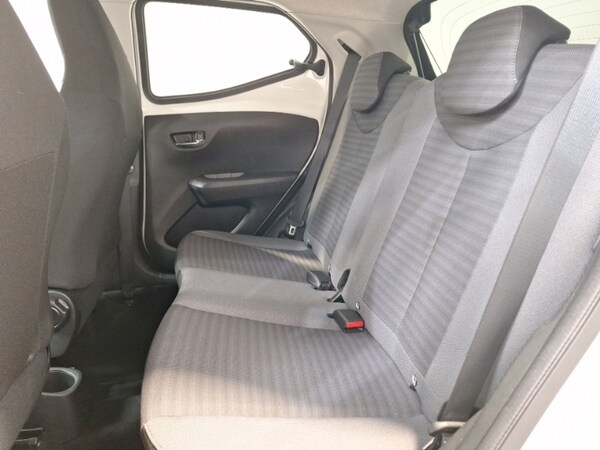 Used Toyota AYGO 2019 for sale - 76213682: Photo 6