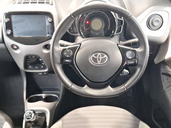 Used Toyota AYGO 2019 for sale - 76213682: Photo 7