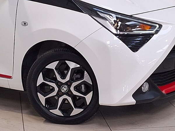 Used Toyota AYGO 2019 for sale - 76213682: Photo 9