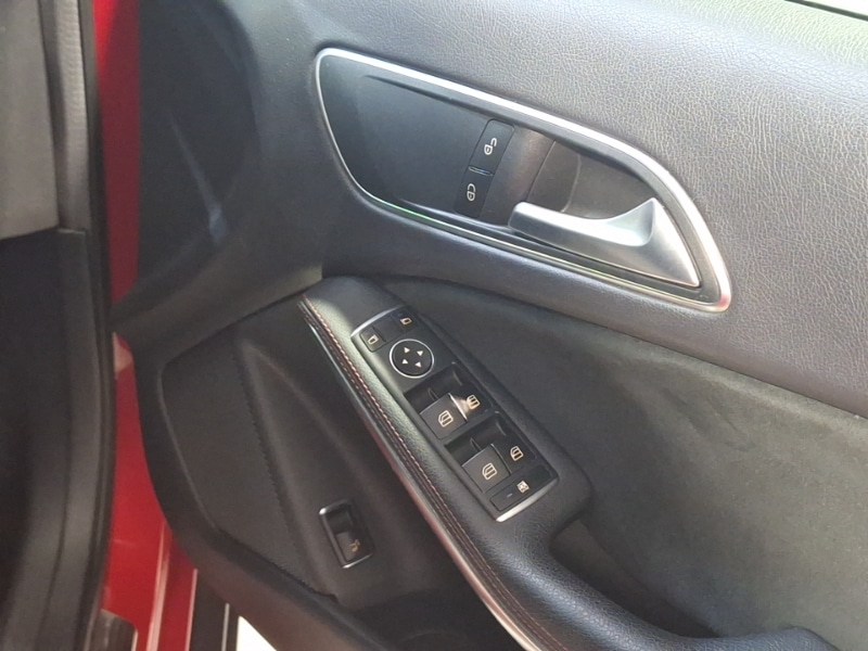 Used Mercedes-Benz GLA 2018 for sale - 77424307: Photo 14