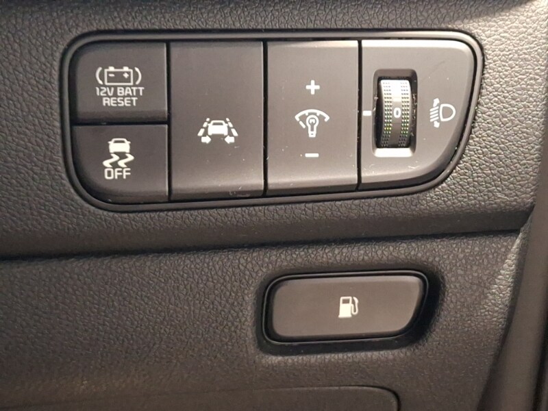 Used Kia Niro 2018 for sale - 76543412: Photo 19