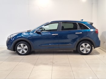 Used Kia Niro 2018 for sale - 76543412: Photo