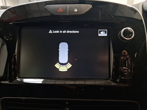 Used Renault Clio 2019 for sale - 76213486: Photo 10