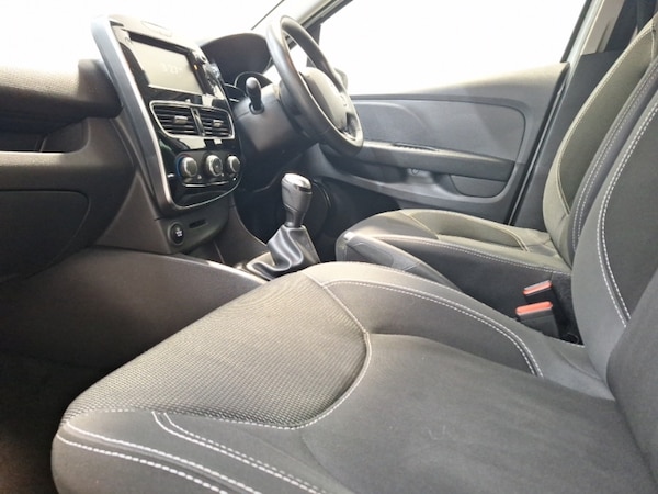 Used Renault Clio 2019 for sale - 76213486: Photo 5
