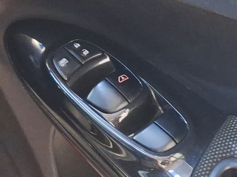 Used Nissan Juke 2017 for sale - 76846905: Photo 14