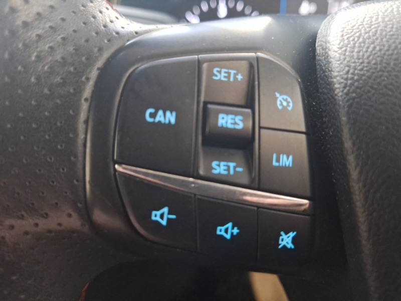 Used Ford Focus 2019 for sale - 76408193: Photo 16