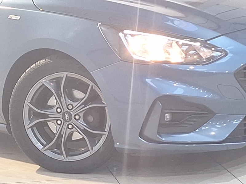 Used Ford Focus 2019 for sale - 76408193: Photo 9