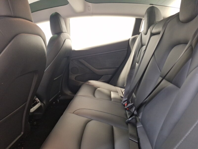 Used Tesla Model 3 2021 for sale - 76478647: Photo 6