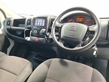 Used Citroen Relay 2023 for sale - 76130157: Photo 2