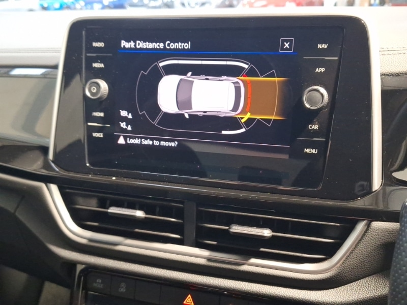 Used Volkswagen T-Roc 2022 for sale - 77660860: Photo 10