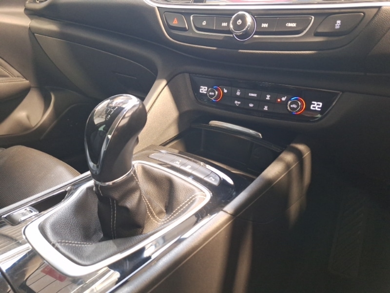 Used Vauxhall Insignia 2017 for sale - 77956695: Photo 11