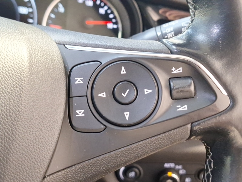 Used Vauxhall Insignia 2017 for sale - 77956695: Photo 17