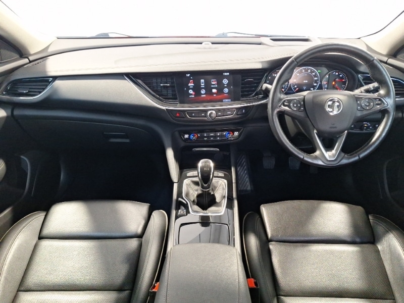 Used Vauxhall Insignia 2017 for sale - 77956695: Photo 2